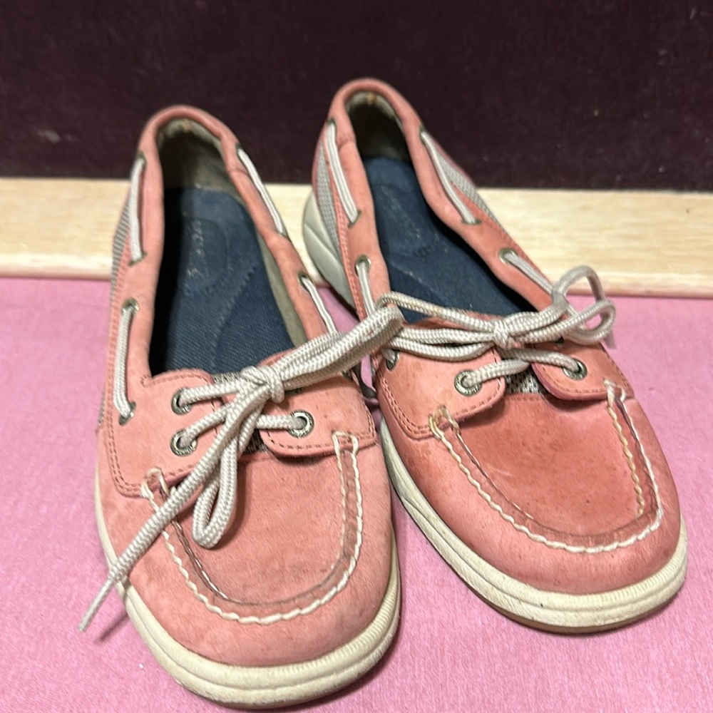Sperry Topsiders